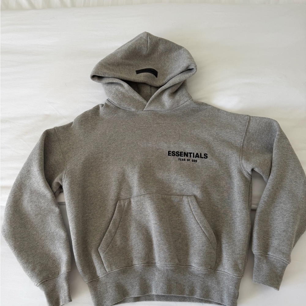 Essentials fear of god kids Gray Hoodie size 6/7 *authentic*